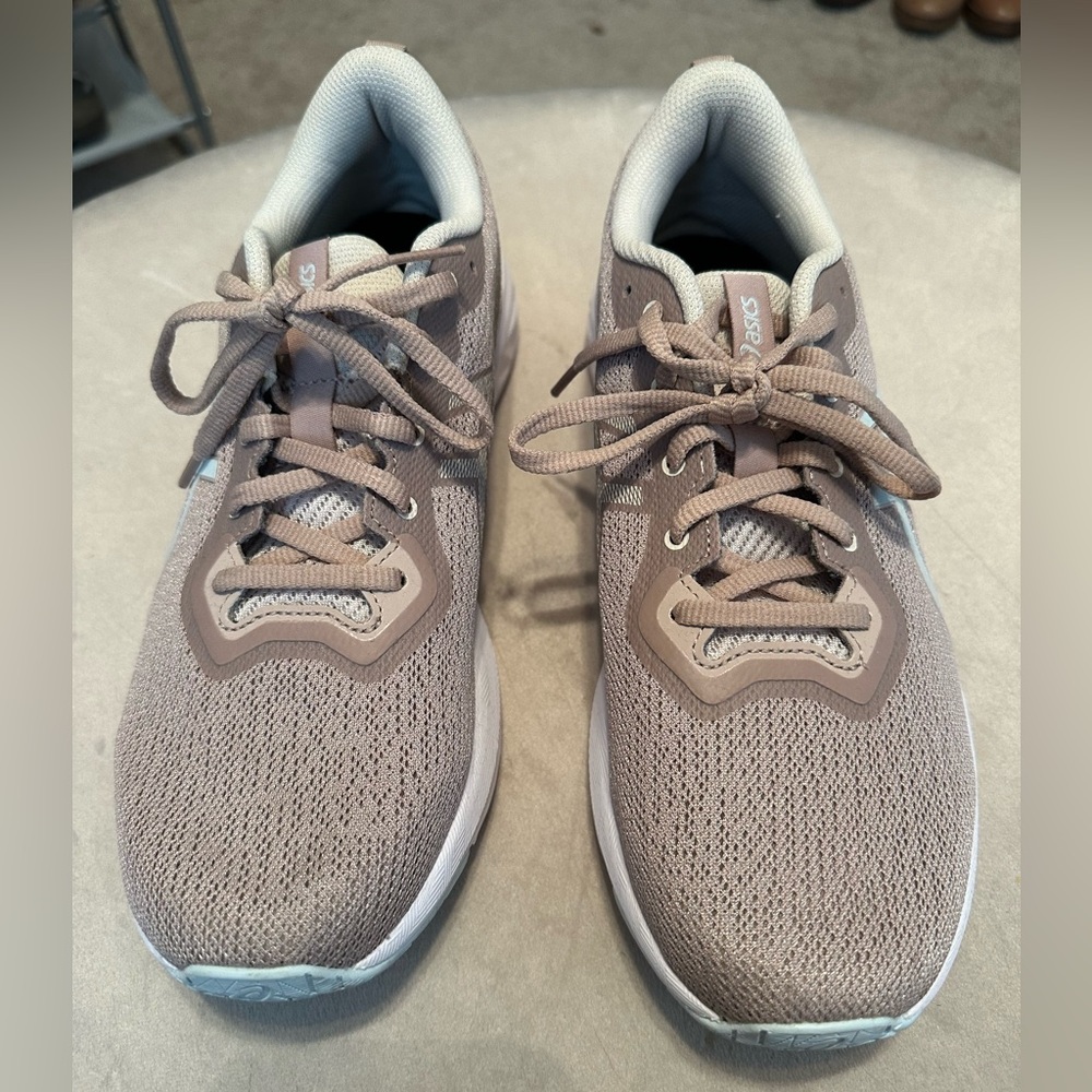 WOMEN'S ASICS VERABLAST 2 RUNNING SHOES
